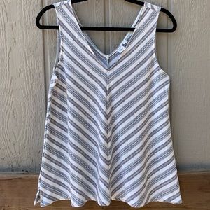 GAP striped flowy v-neck sleeveless summer top